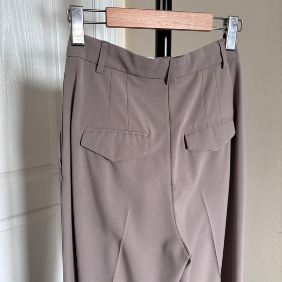 Dynamite Pleated Wide Leg Pants - Picture 6 of 6